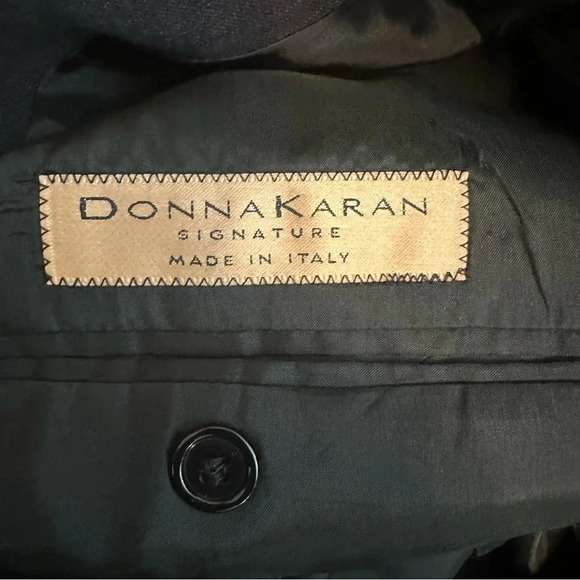 Donna Karan Signature Black Wool Blazer - Picture 4 of 8